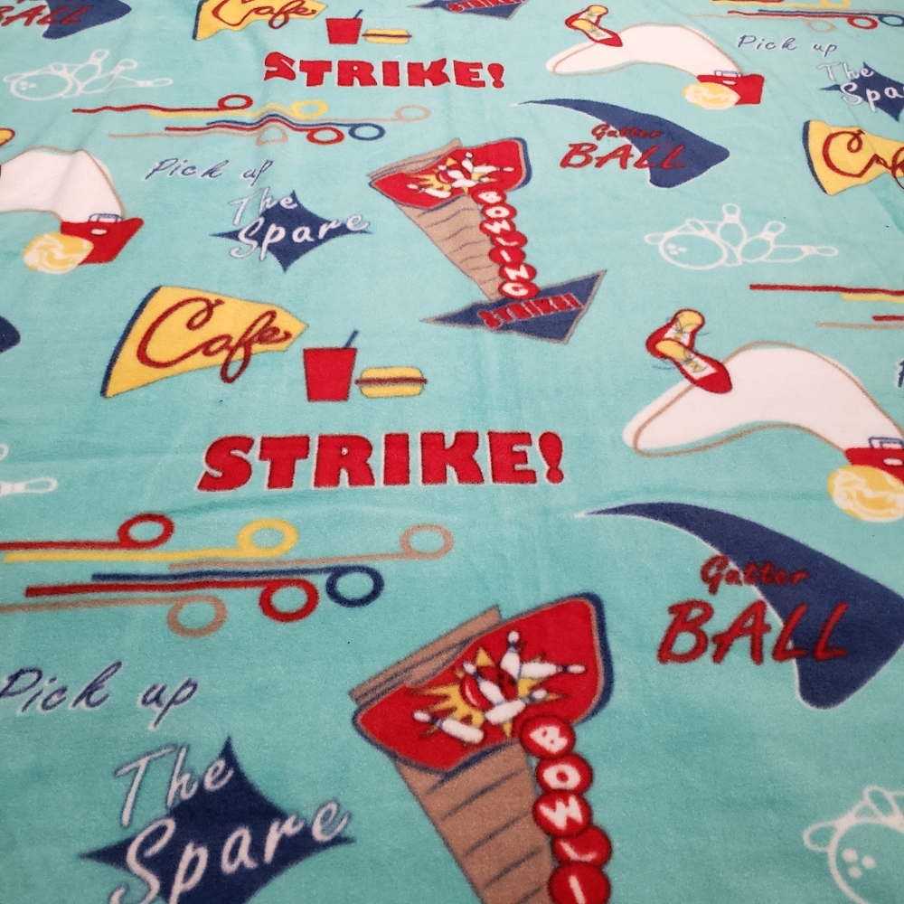 Bowling blanket - Picture 2 of 3
